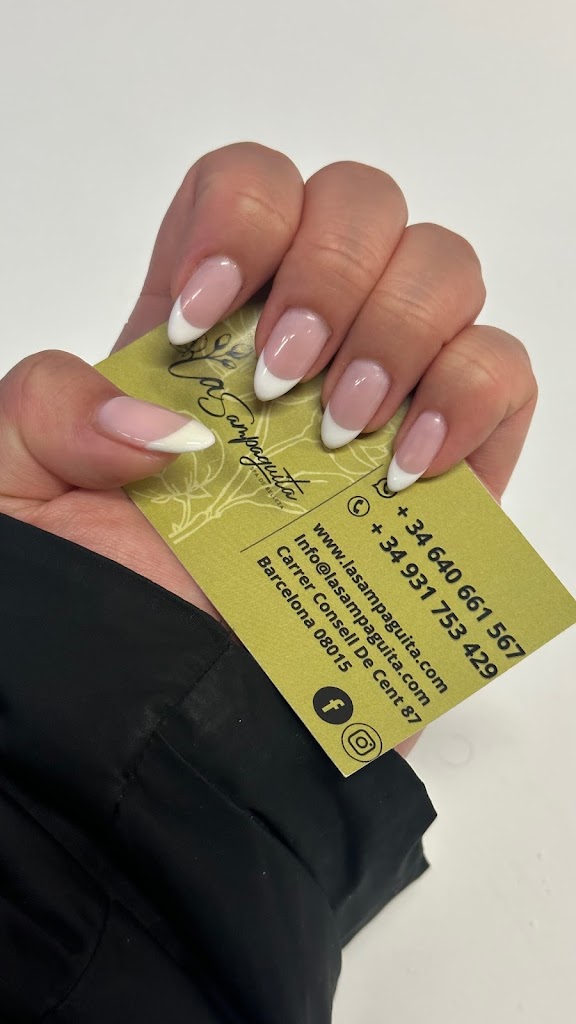 La Sampaguita — Manicura