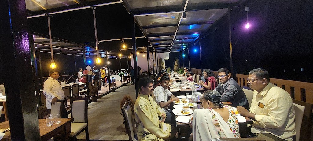 Yash dining family restaurant hotel