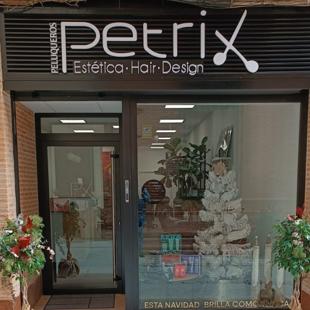 Petrix Peluqueros — Exterior