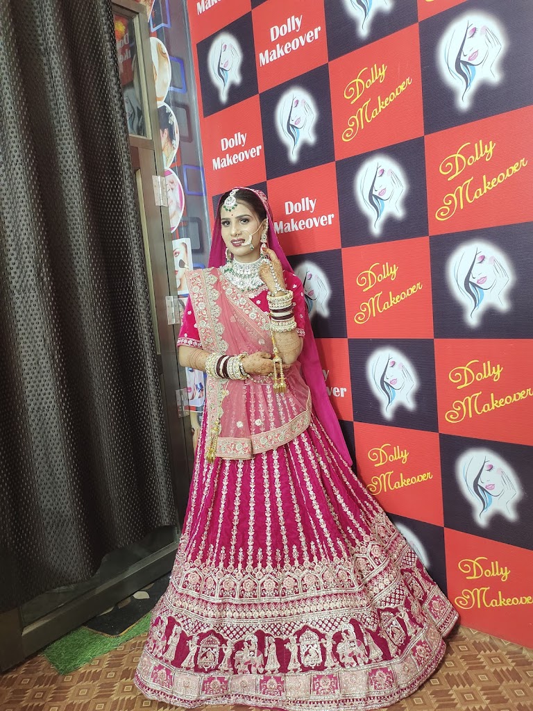 Dolly Makeover Beauty Parlour And Training Center