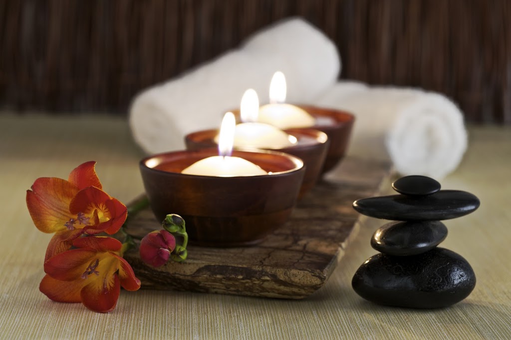 Everett McKee Massage Therapy in Greenfield