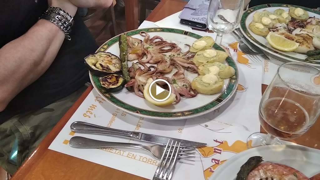 Bar Restaurant Claret — Videos