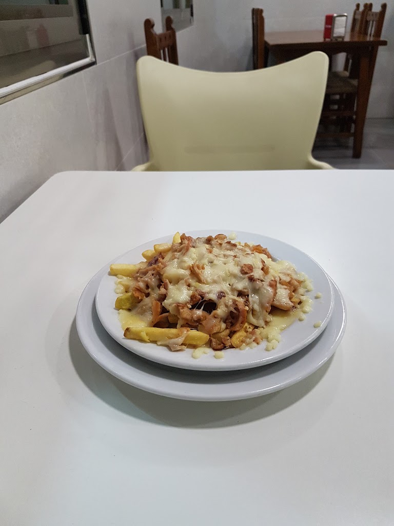 Doble JJota (Antiguo Bar Liebre 2) — Comida y bebida