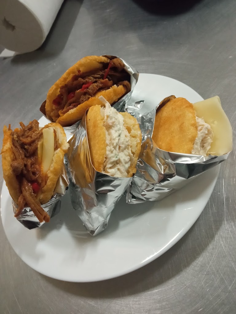 Bar Restaurante Amigos del Norte — Comida y bebida