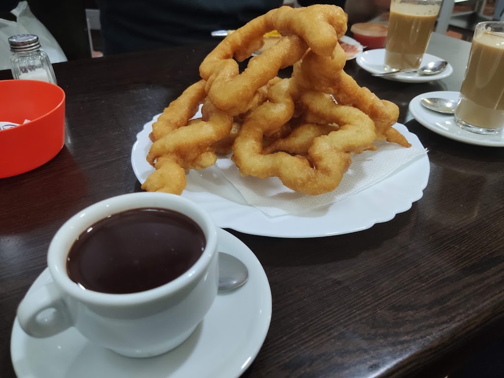 Bar Niza — Comida y bebida