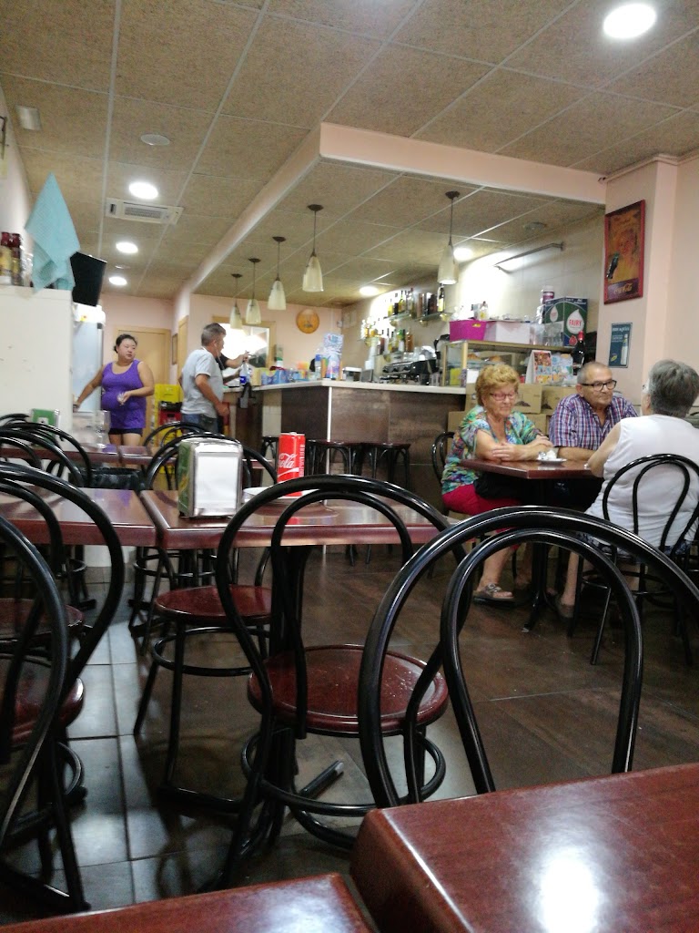 Bar Restaurant Marc's — Ambiente