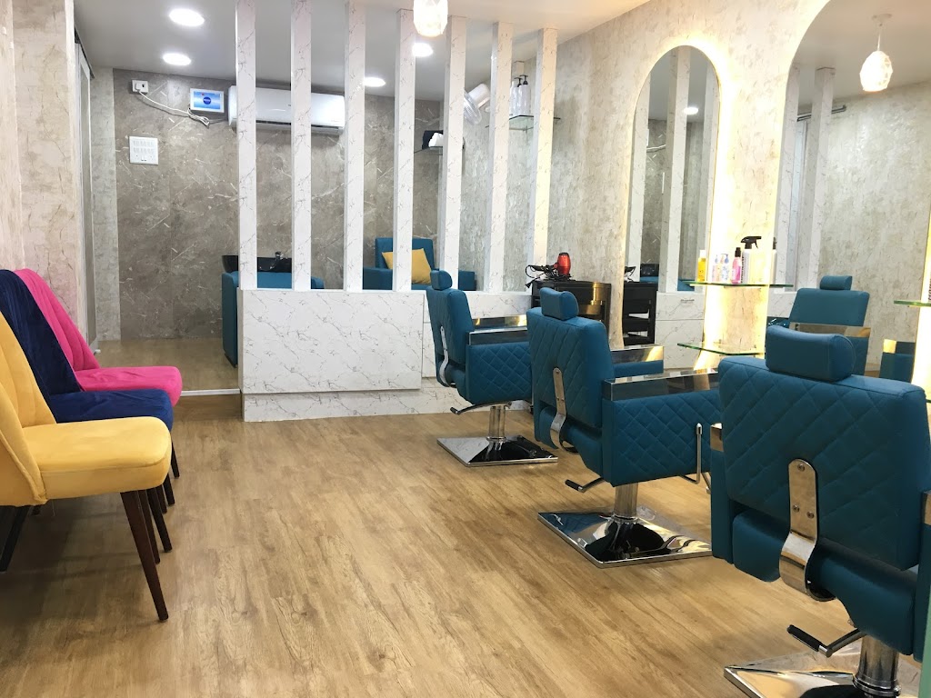 Ritz Luxury Salon Bridal Studio For Women