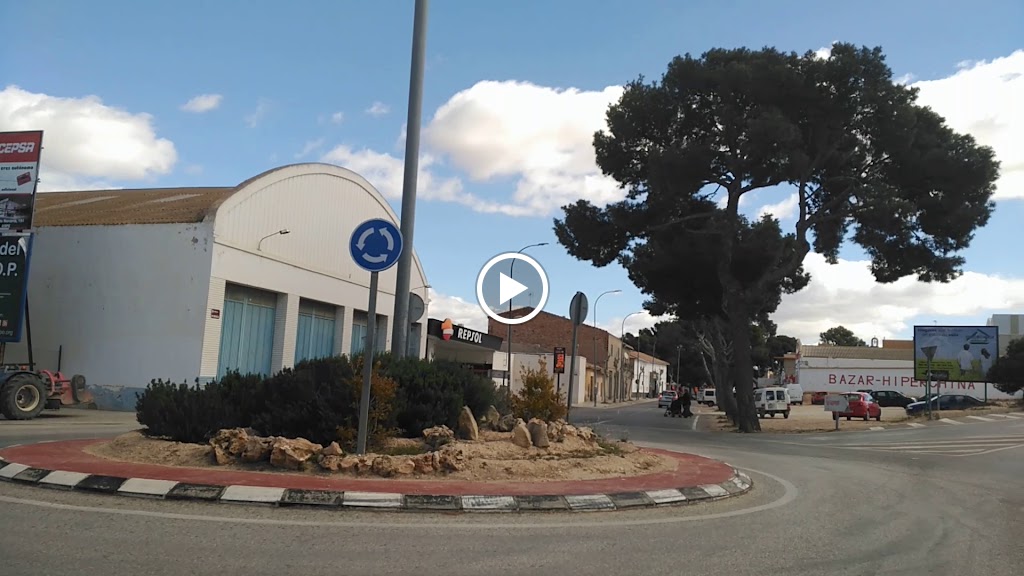 Estacion de Servicio Repsol — Videos