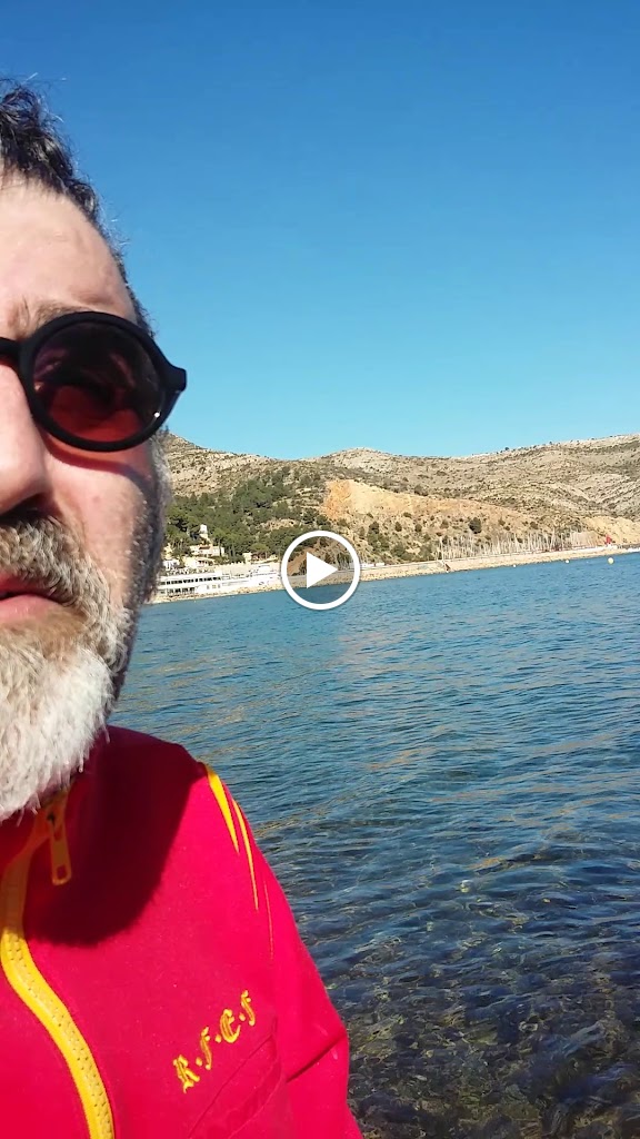 Bar Tal Cual — Videos