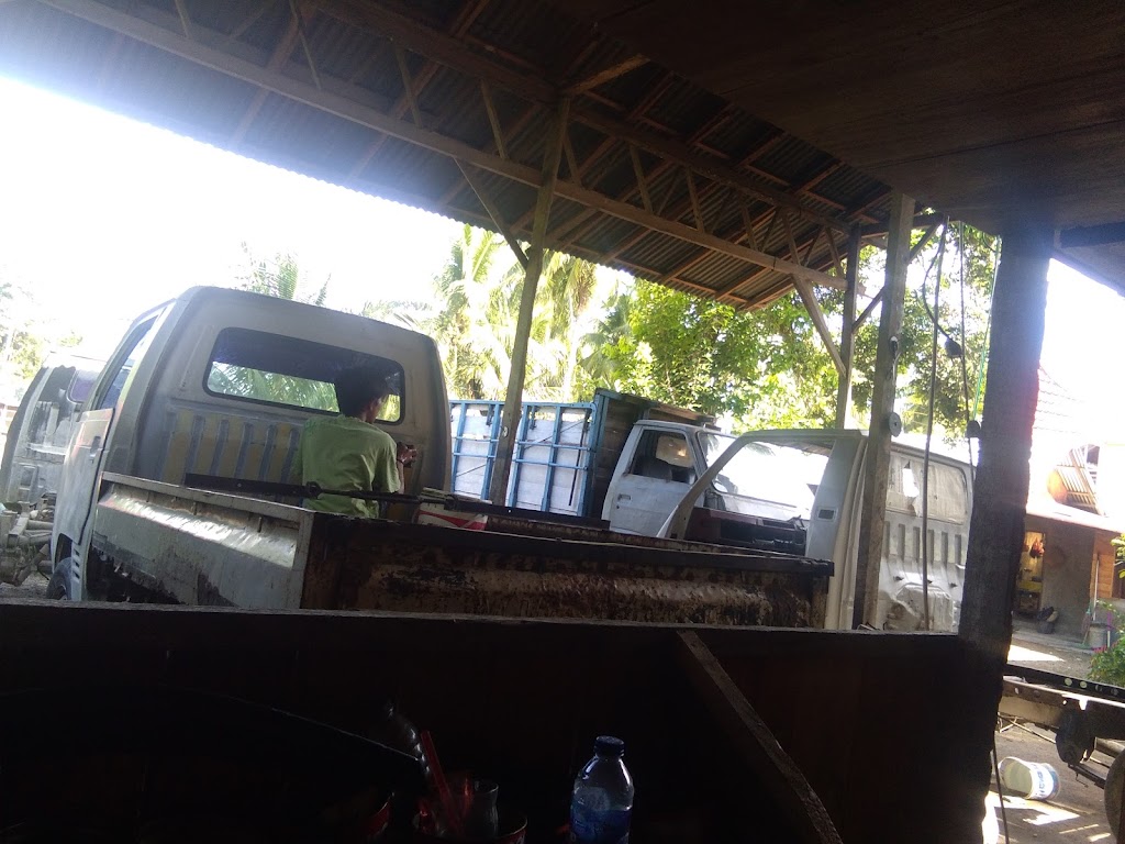BENGKEL CAT MOBIL HEN