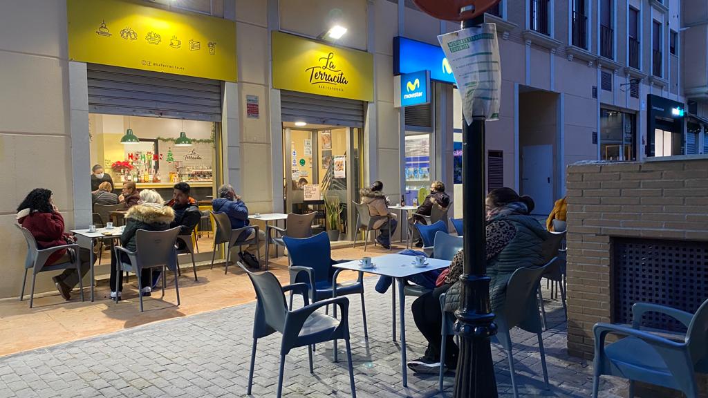 La Terracita Bar | Cafeteria — Ambiente