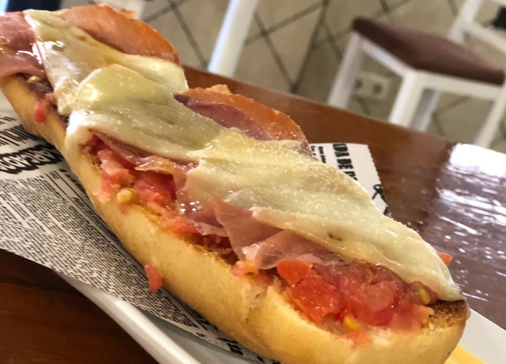 La Churreria Gallego — Comida y bebida