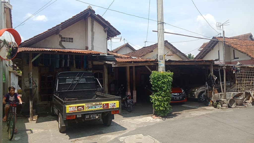 Bengkel mobil Mbayu Mil