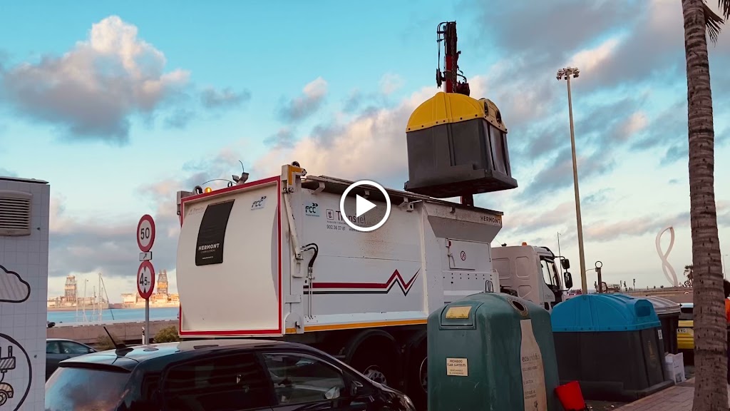 Punto de carga Endesa X Way — Videos