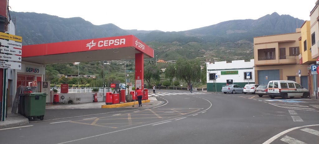 Estacion de servicio Cepsa — Estacion de servicio