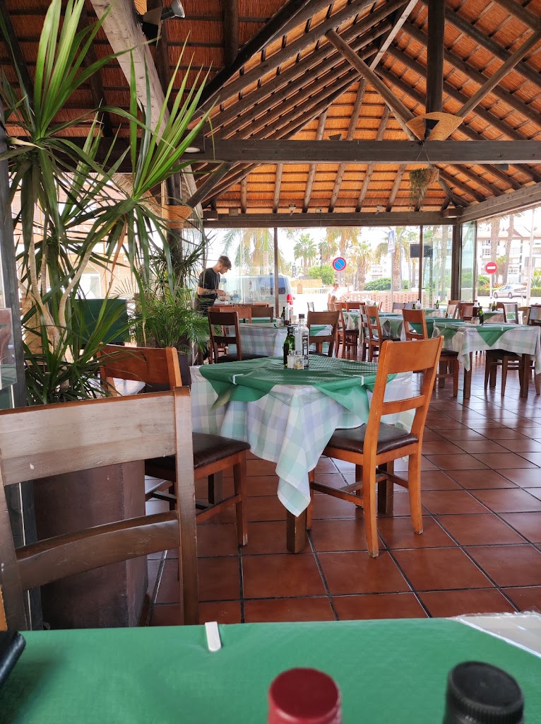 HM150 Restaurante Horto Malaga — Ambiente
