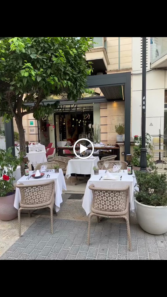 Restaurante DIVI vinoteca — Ambiente