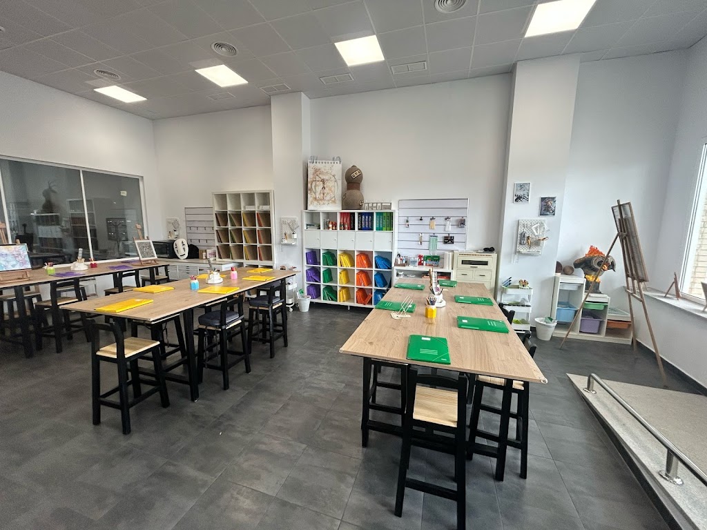 Escuela de Arte y Papeleria Icaro