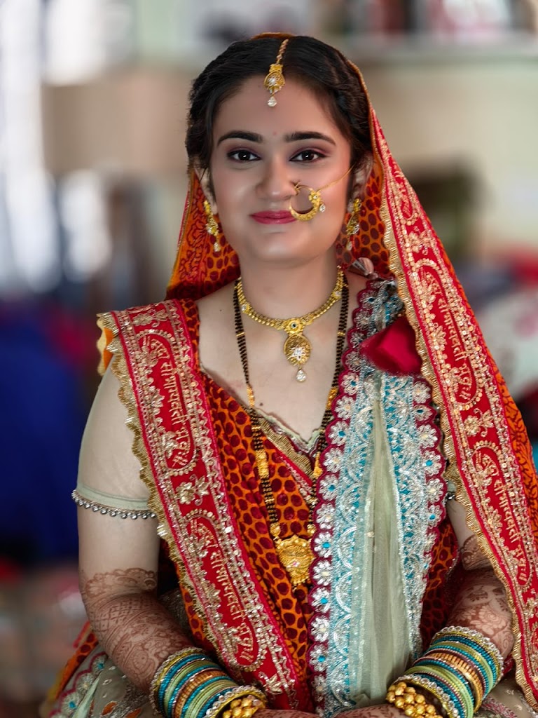 Nikhar Makeover Beauty Salon