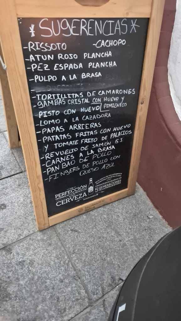 Castano Vinos y Tapas Carmona — Carta