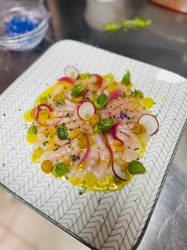 Restaurante Almar — Comida y bebida