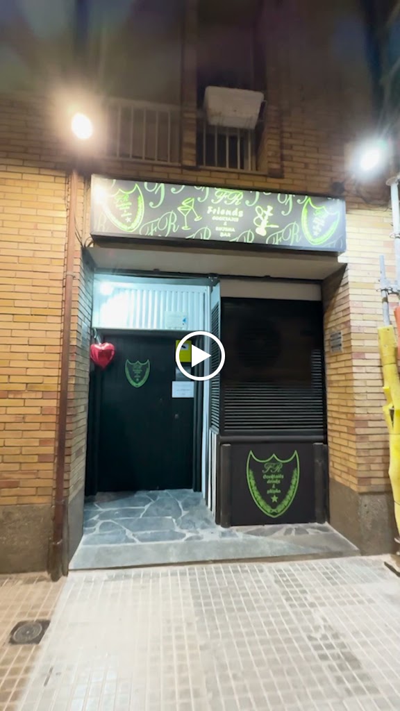 Fr Friends Cocktails & Shisha Bar — Del propietario