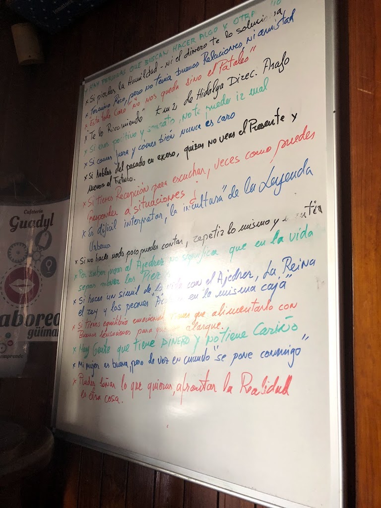 Cafeteria Guaydil — Carta