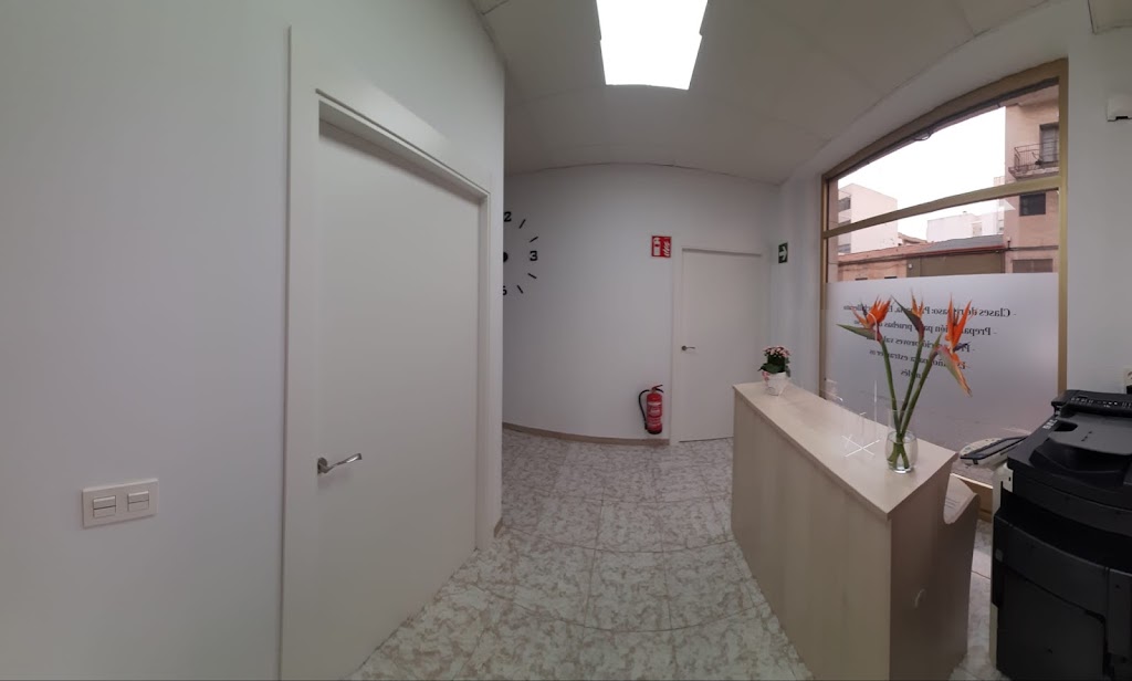 Centro de Estudios Akros — Del propietario