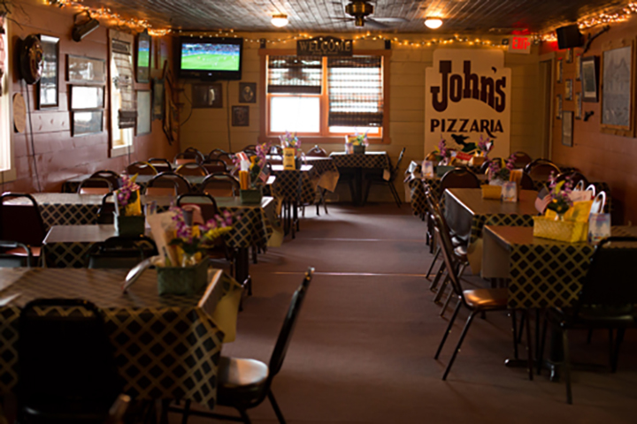  John's Pizzaria of Grafton