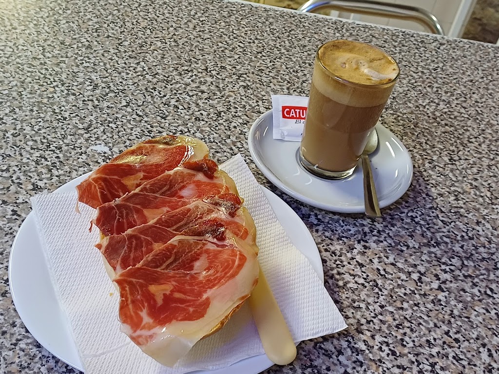 Cafe Bar El Lia de Conil — Cafe