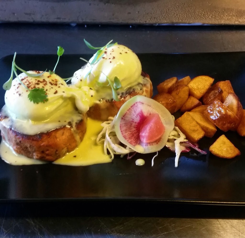 Eggs Benedict