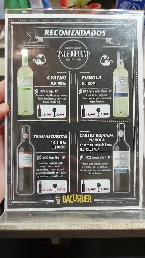 Underground Coques vins i burgers. — Carta