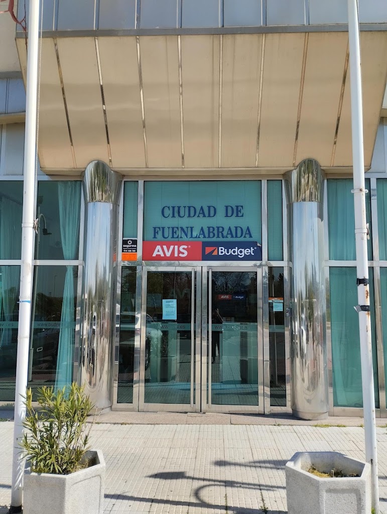 Avis Alquiler de coches - Fuenlabrada — Exterior