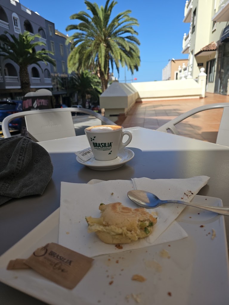 Cafeteria Cobi — Cafe