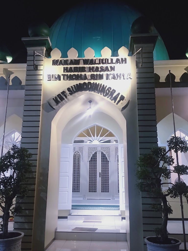 Wawan bengkel mobil dan Trek