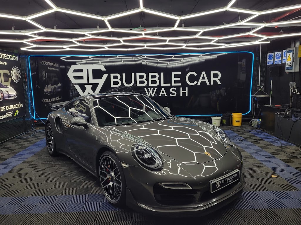 Lavadero de Coches Bubble Car Wash Parking Moraleja Lavado Detailing