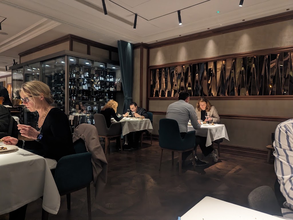 DINS Santi Taura — Ambiente