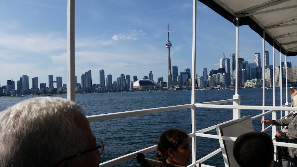 Centre Island Dock