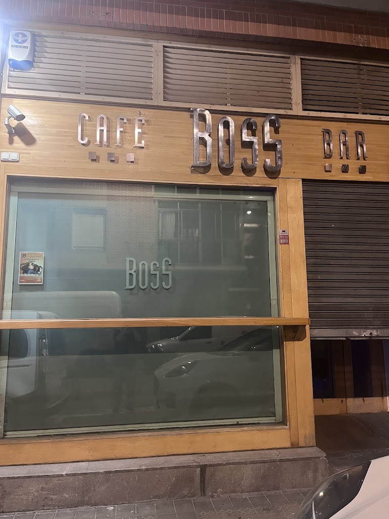 Cafe bar boss