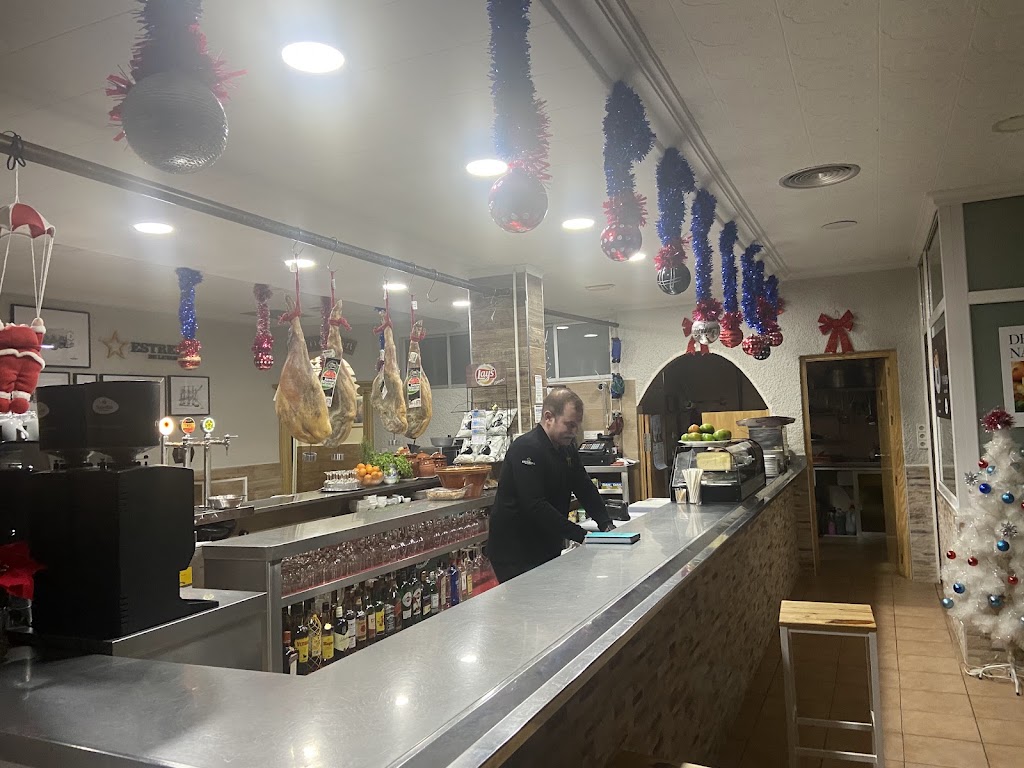 Bar-Restaurante J.J. — Ambiente