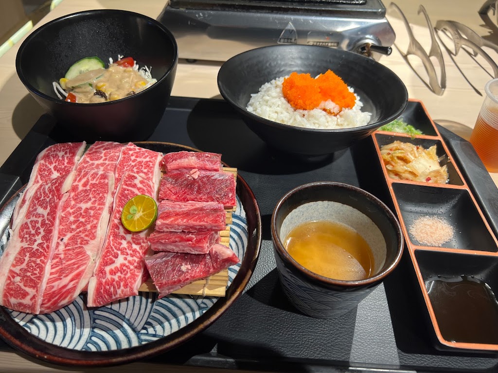 焼肉一人でも Yakiniku 壹人燒肉 向上計劃 台中燒肉推薦/一人燒肉必吃推薦/個人燒肉必吃推薦 的照片