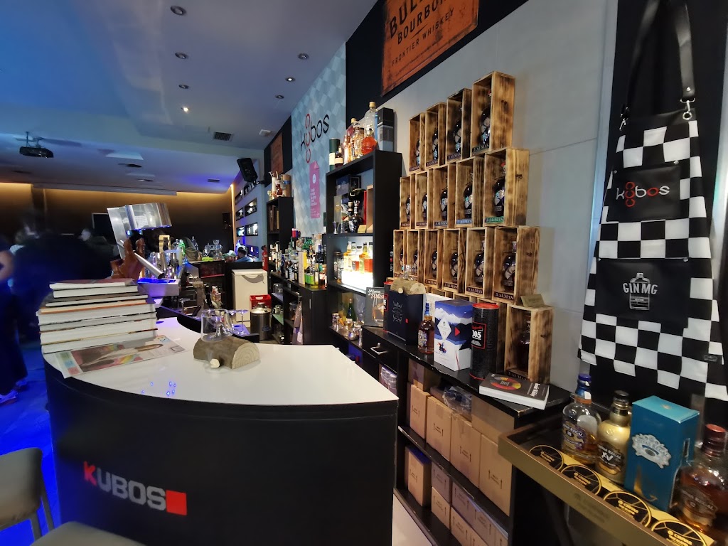 Kubos Lalin coctel bar — Ambiente