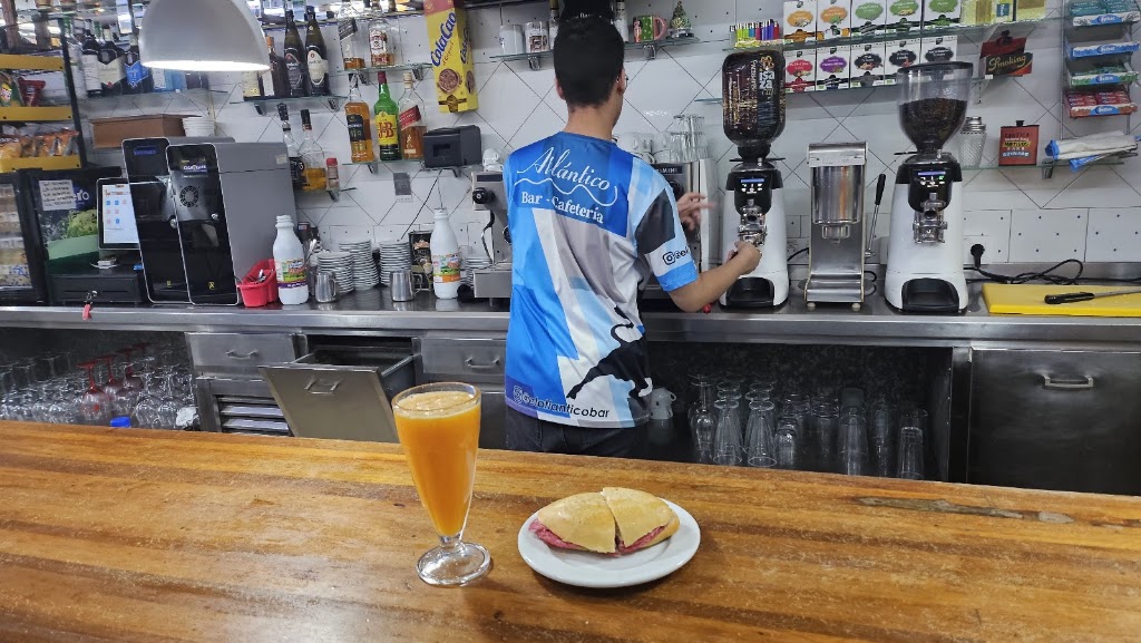 Bar Atlantico - Bar en La Palma — Ambiente