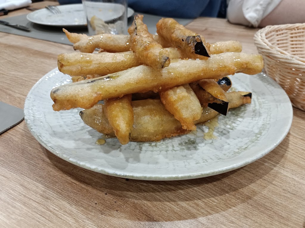 Viracre — Comida y bebida