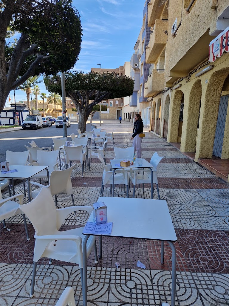 Bar Los Pescadores — Ambiente