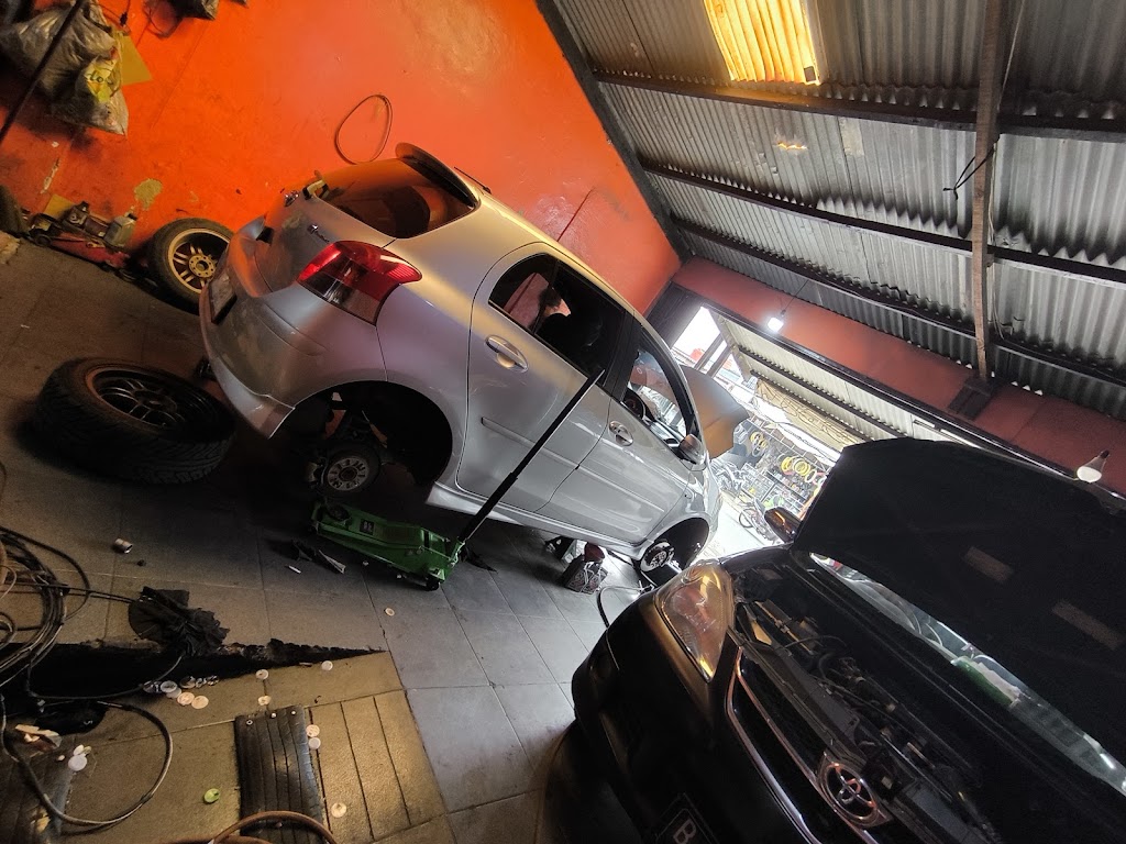 Bengkel Mobil Tunas Bijaksana Motor