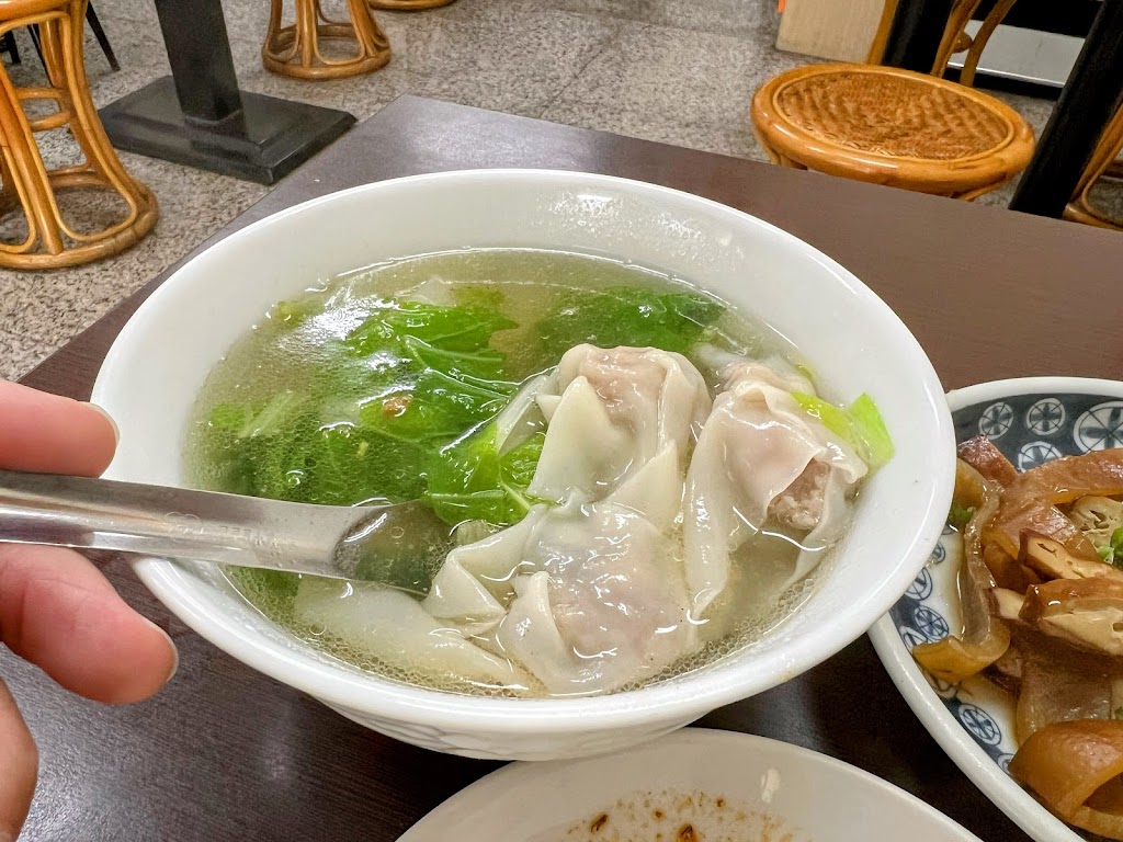 黑點扁食 的照片