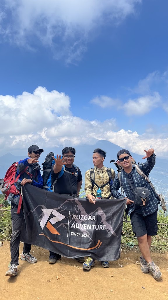 SEWA TENDA CAMPING BEKASI | RUZGAR ADVENTURE