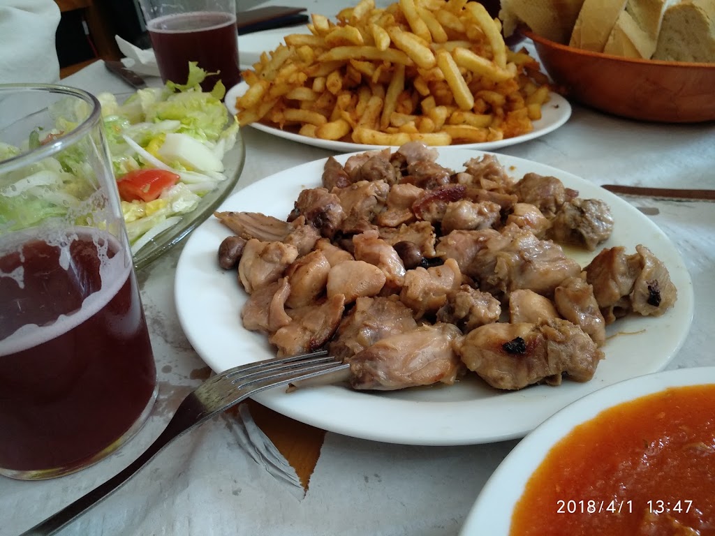 Venta el Conejo — Comida y bebida