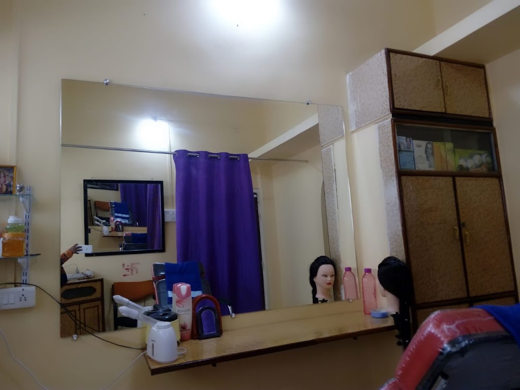 Sneha S Beauty Parlour And Cosmetics